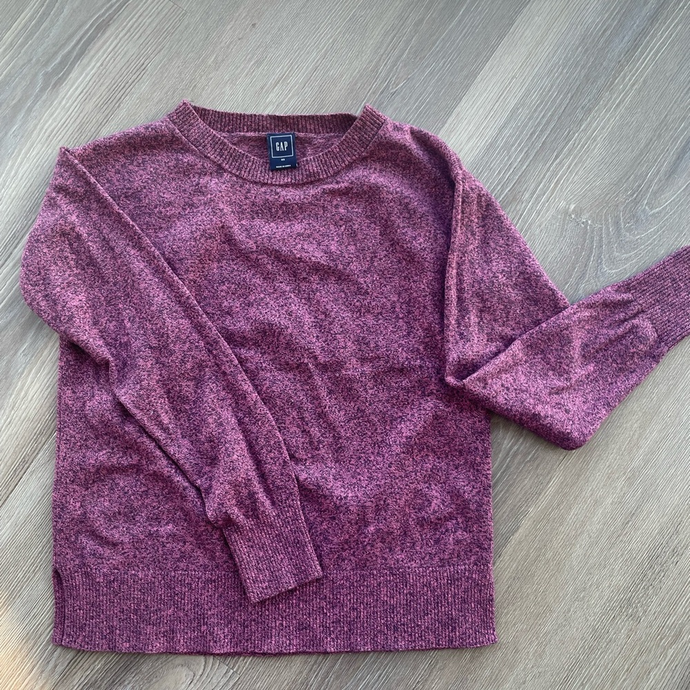 GAP Purple Crew Neck Sweater NWOT